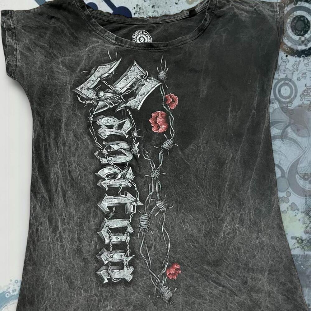 Sabaton Black Gray Graphic Tee Barbed Wire Red Flowers Vintage Band Tee